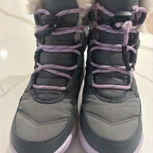 Sorel Whitney II Kids Winter Boots size 13